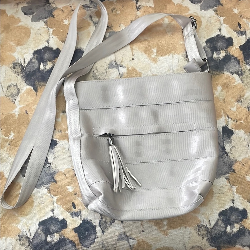Elegant White Shoulder Bag